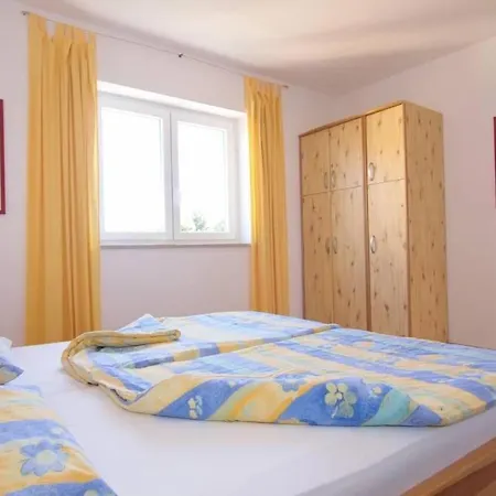 Beverly Hills Apartment Porec